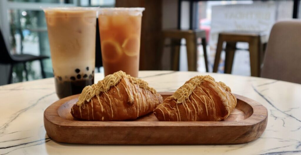 Picture of Hazukido RIchmond menu items - Japanese style French croissant, Milk Tea Boba, and Lemon Tea